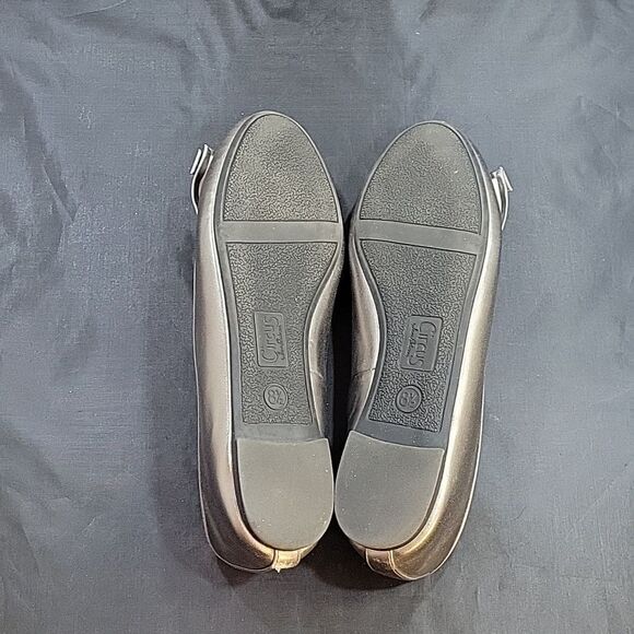 CIRCUS BY SAM EDELMAN WOMEN"S SILVER LOGO CARMEN ROUND TOE SLIP ON FLATS - Picture 11 of 14